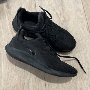 Nike women Black Sneakers